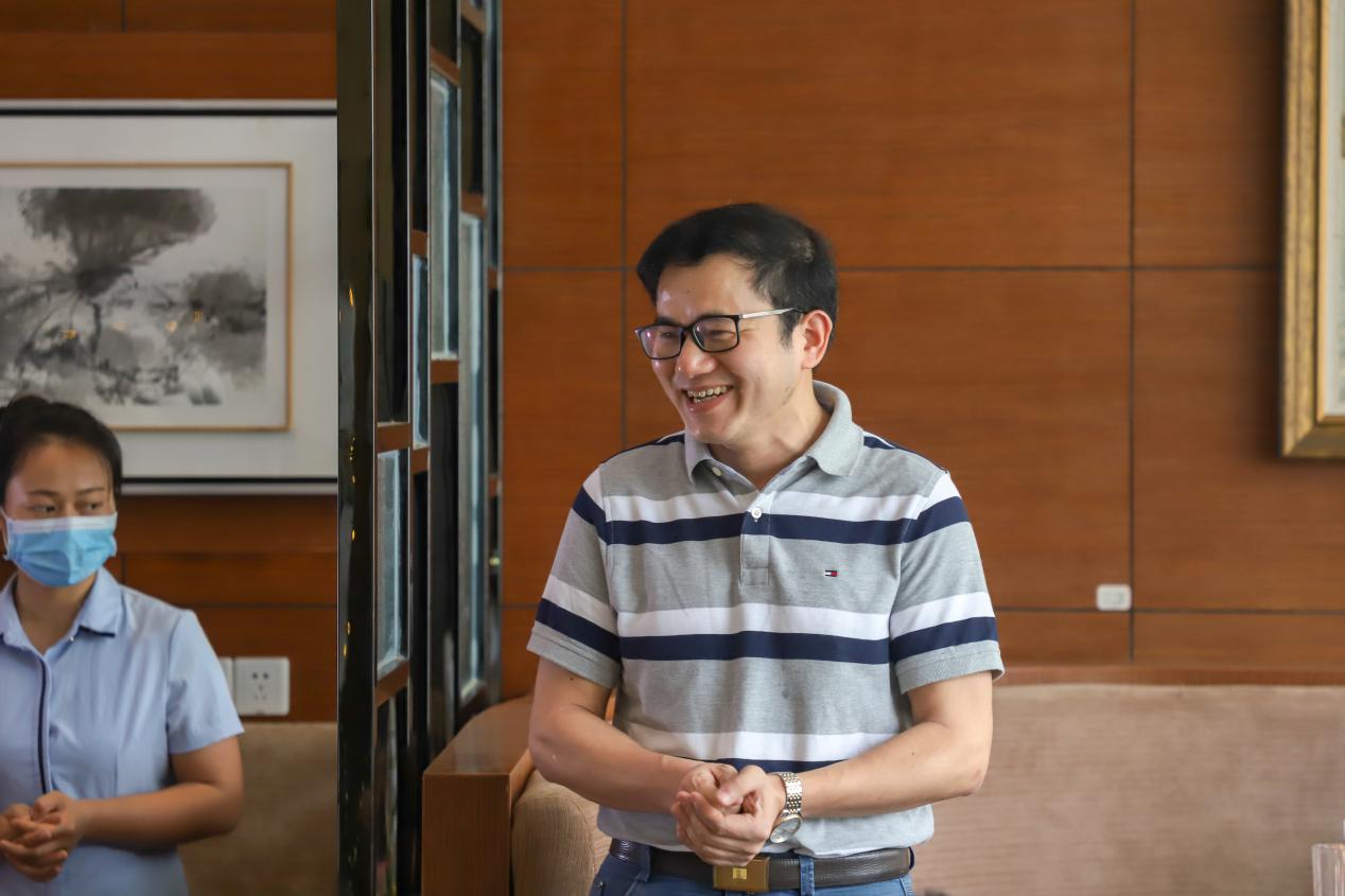 beat365唯一官方网站成功举办首期高层次人才学术午餐会（图）